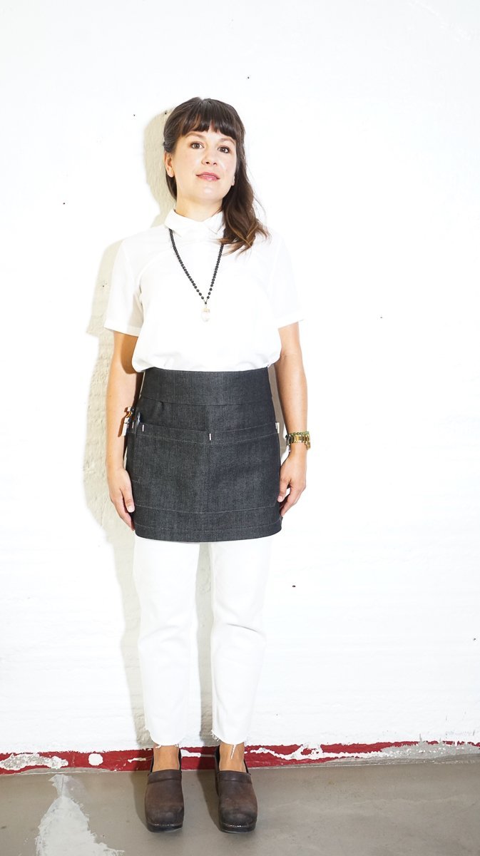 Bistro Server Apron - Black - Valentich Goods