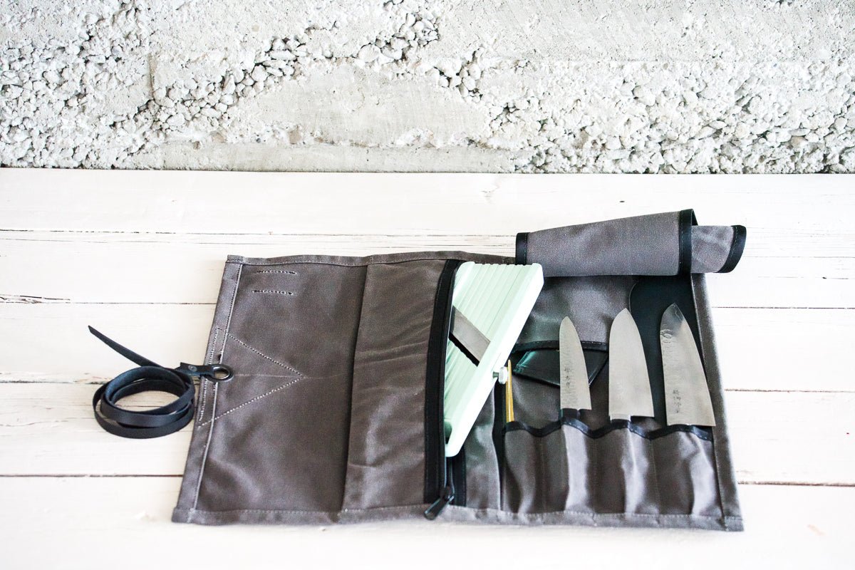 Mini Knife Roll - Charcoal - Valentich Goods