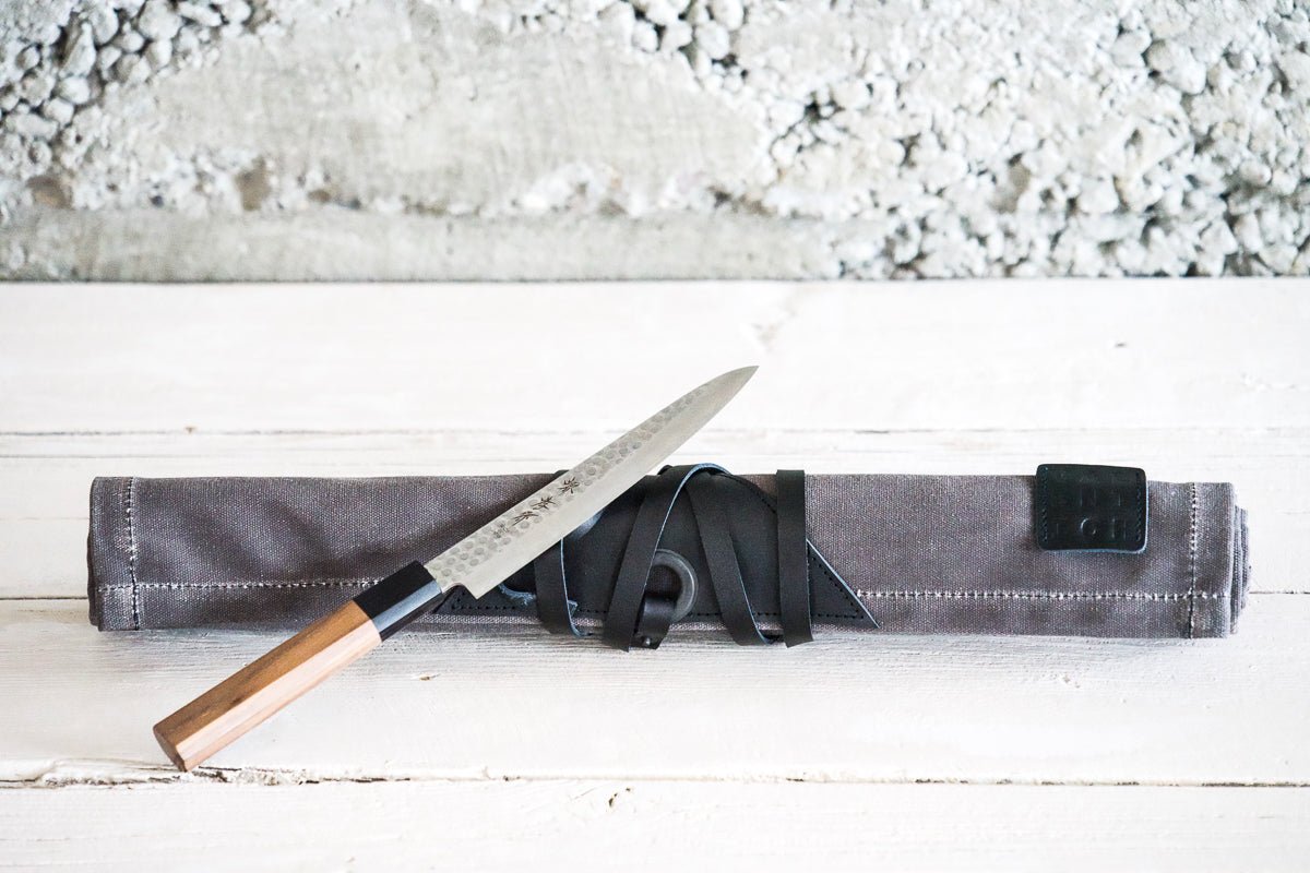 Mini Waxed Canvas Knife Roll - Valentich Goods #color_charcoal