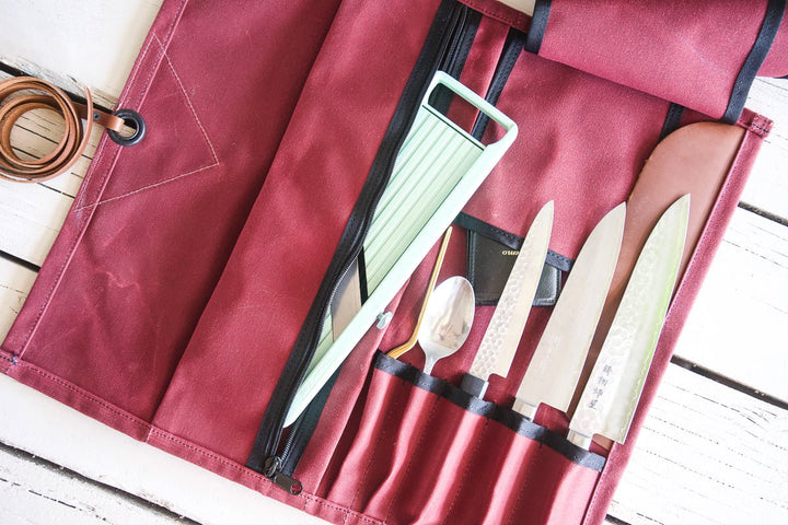 Mini Waxed Canvas Knife Roll - Valentich Goods #color_burgundy